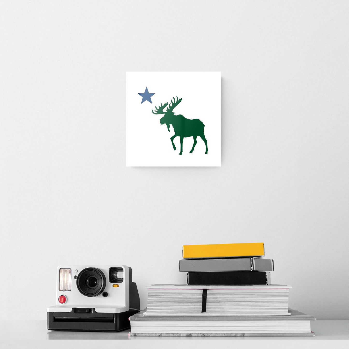 New England Star And Moose | Hi-Def Glass Art | Eaches | Min 2