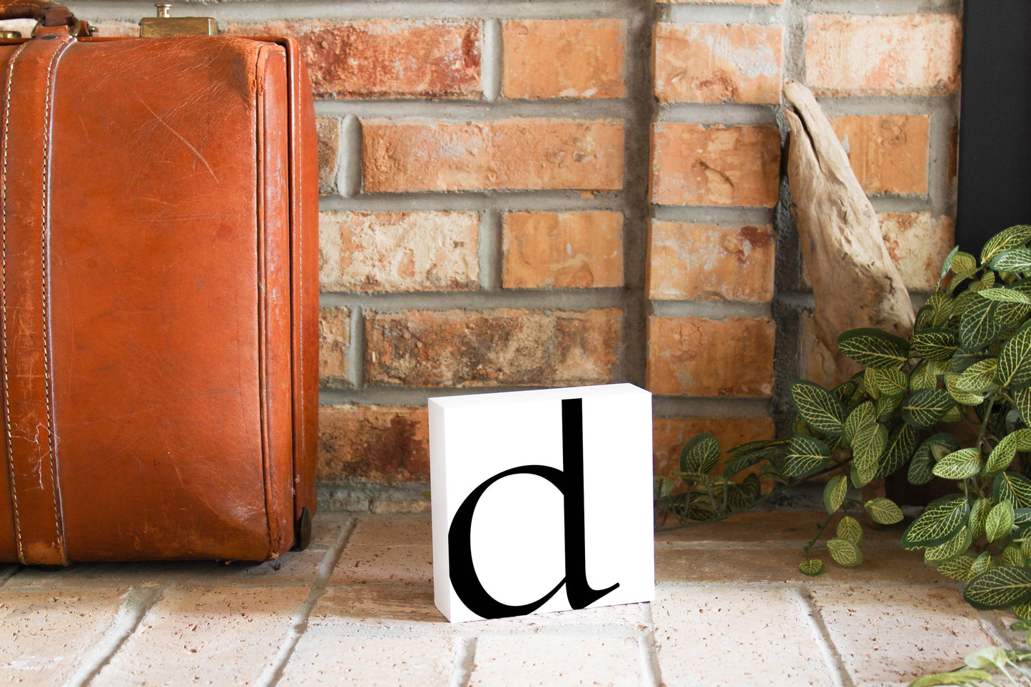 Minimal Monogram D| Wood Block | Eaches | Min 4