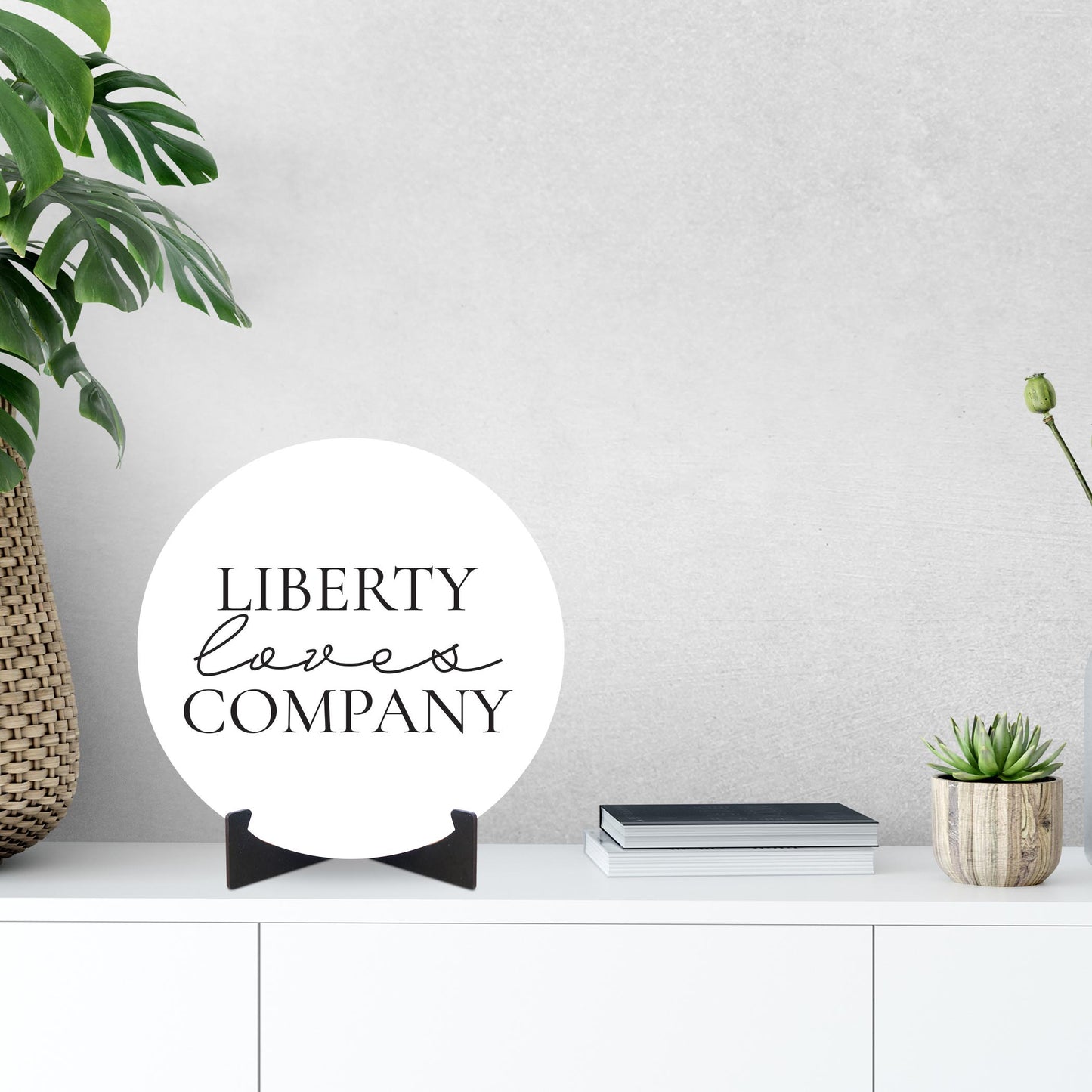 Minimalistic B&W Pennsylvania Liberty Quip | Wood Sign | Eaches | Min 1