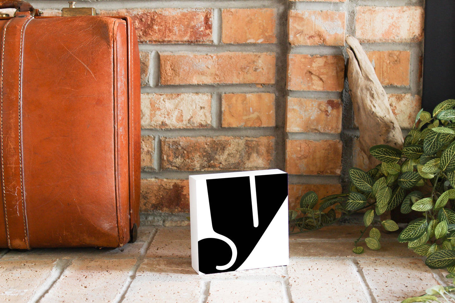 Fun Chunky Monogram Y | Wood Block | Eaches | Min 4