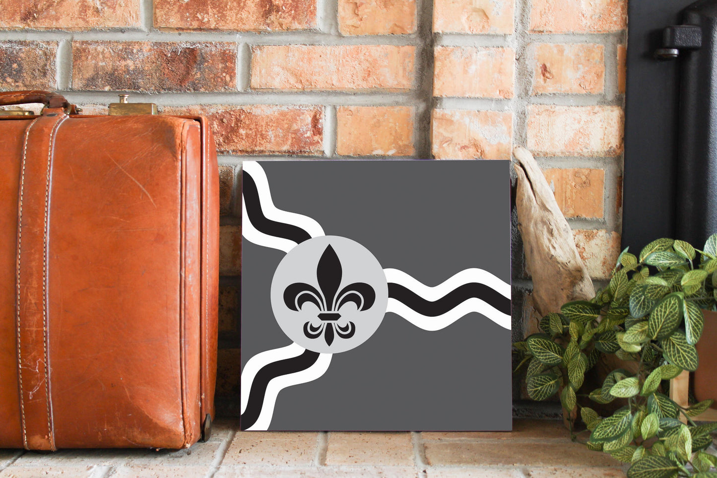 Minimalist B&W Missouri St Louis Flag | Wood Sign | Eaches | Min 2