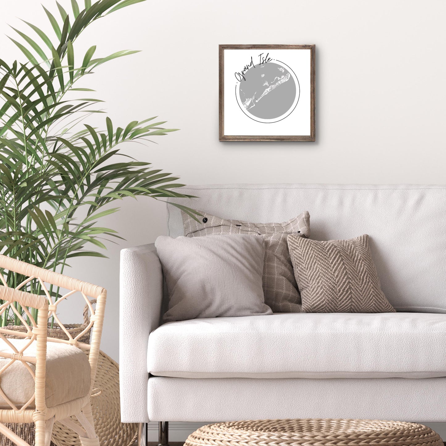 Minimalist B&W Louisiana Grand Isle Circle Map | Wood Sign | Eaches | Min 1