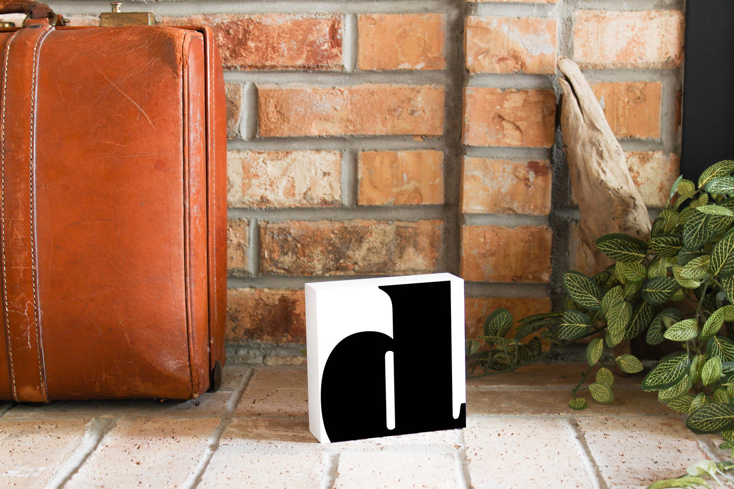 Fun Chunky Monogram D | Wood Block | Eaches | Min 4