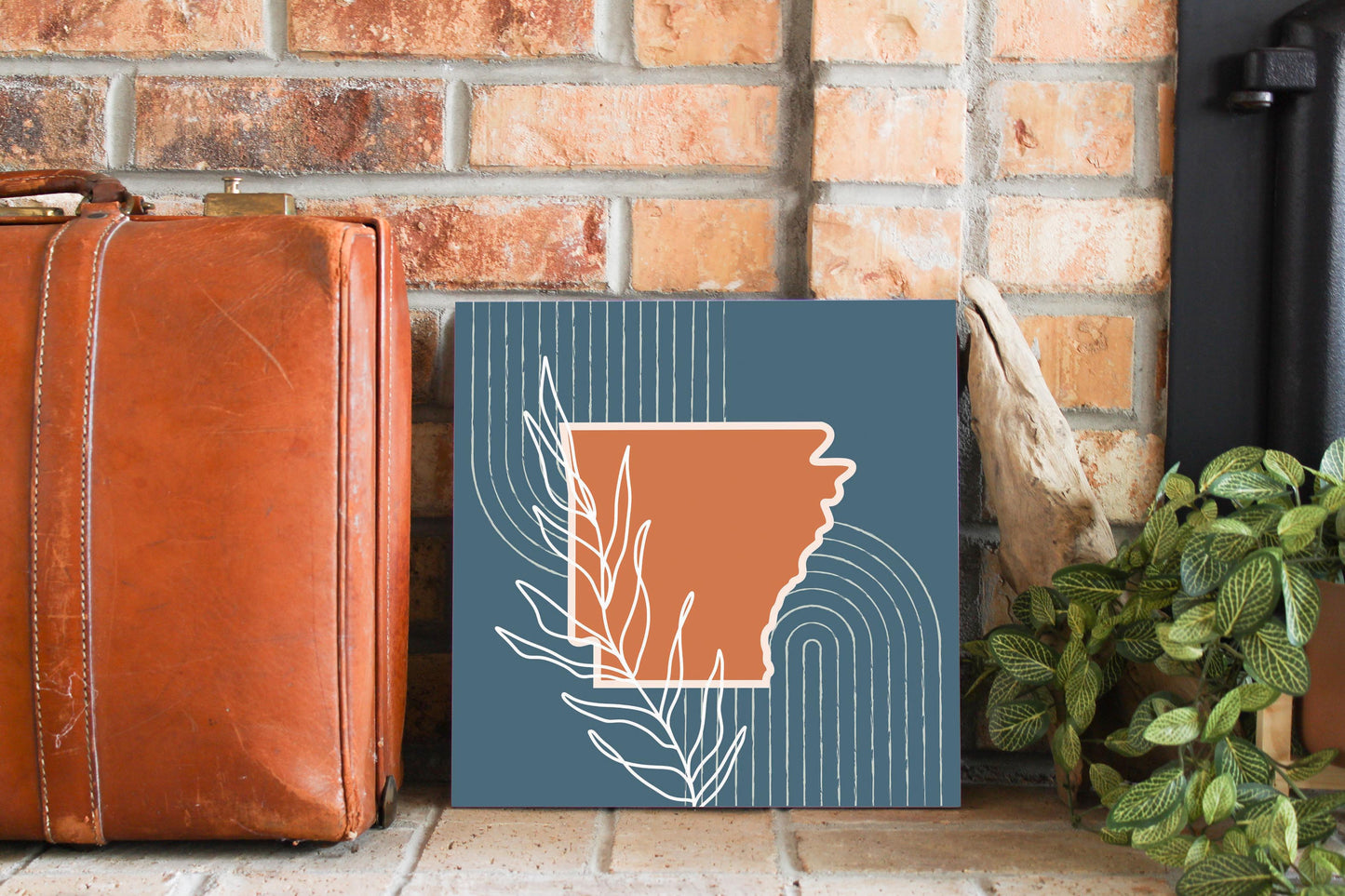 Modern Minimalist Arkansas State Shape With Leaf | Wood Sign | Eaches | Min 2