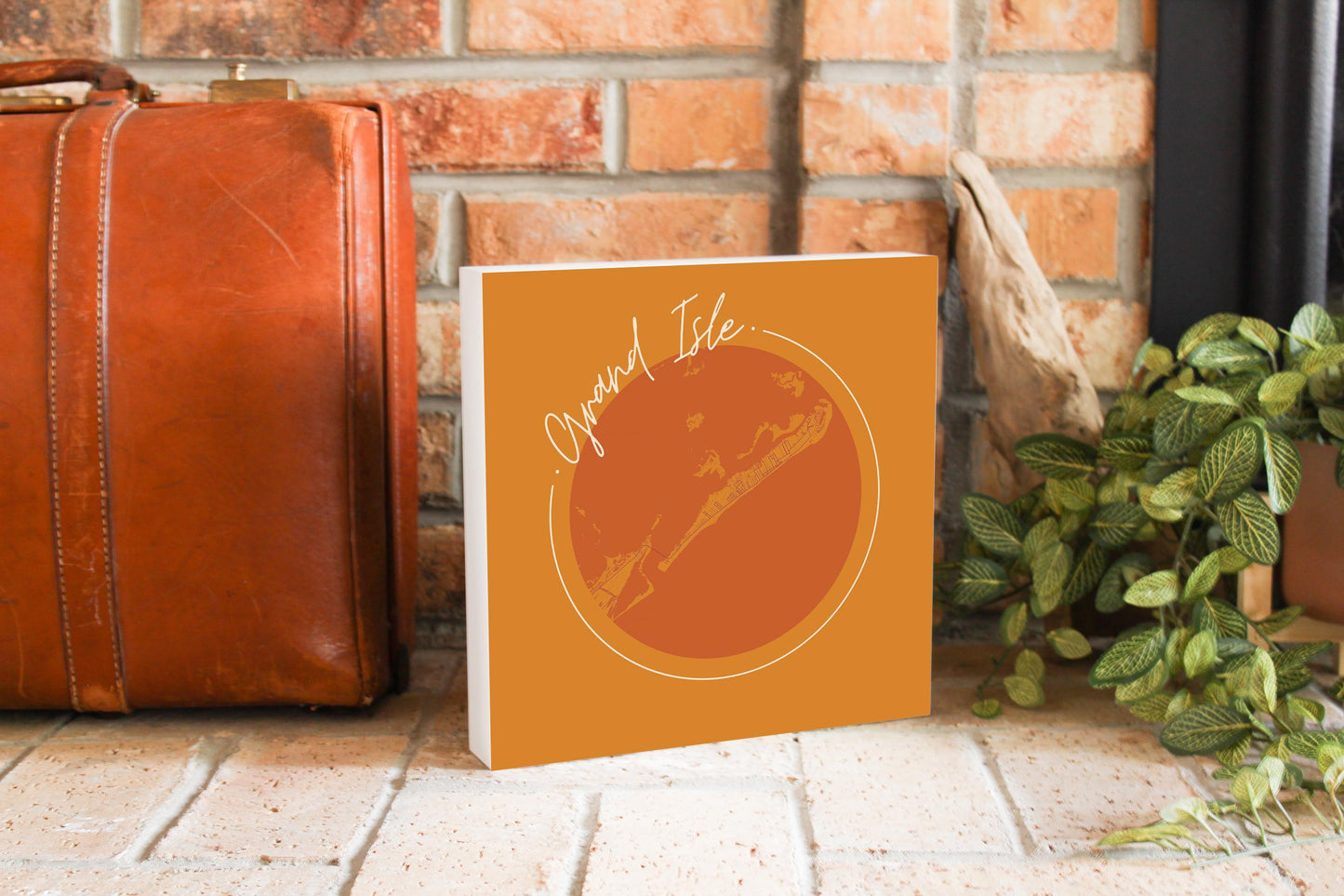 Louisiana Colorful Grand Isle Circle Map | Wood Block | Eaches | Min 2