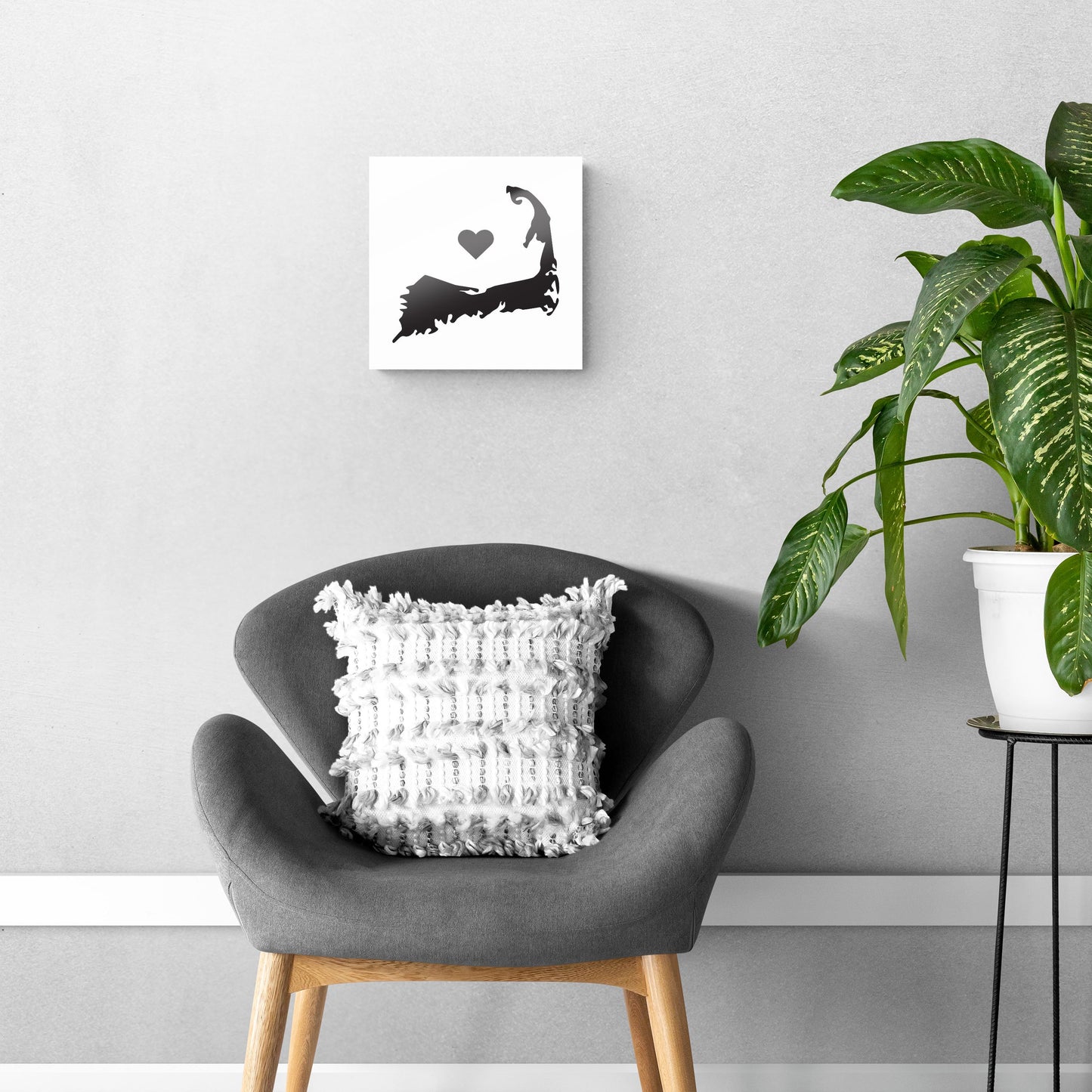 Minimalistic B&W Cape Cod With Heart | Hi-Def Glass Art | Eaches | Min 1