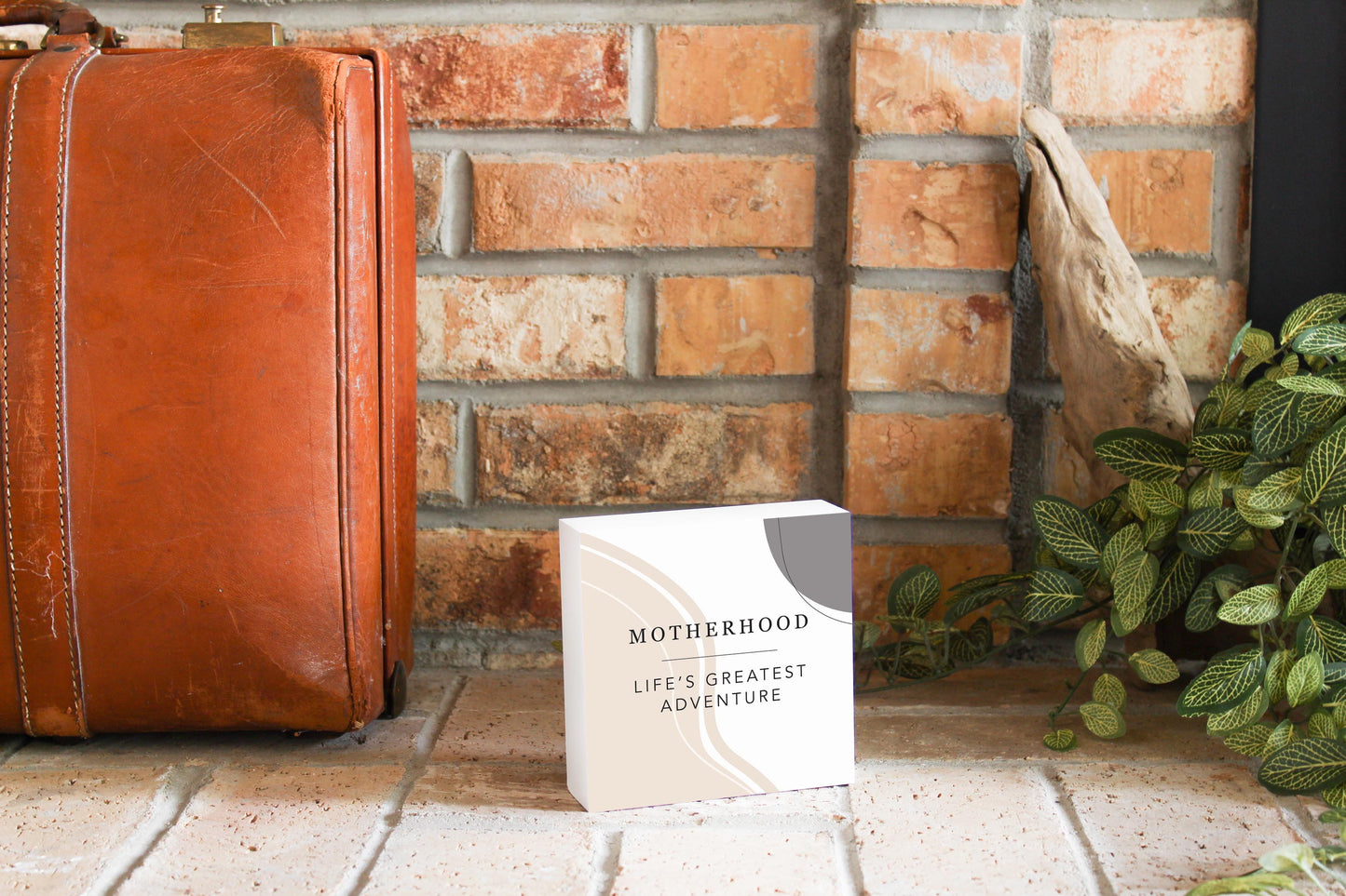Modern Minimalist Mothers Day Adventure | Wood Block | Eaches | Min 4