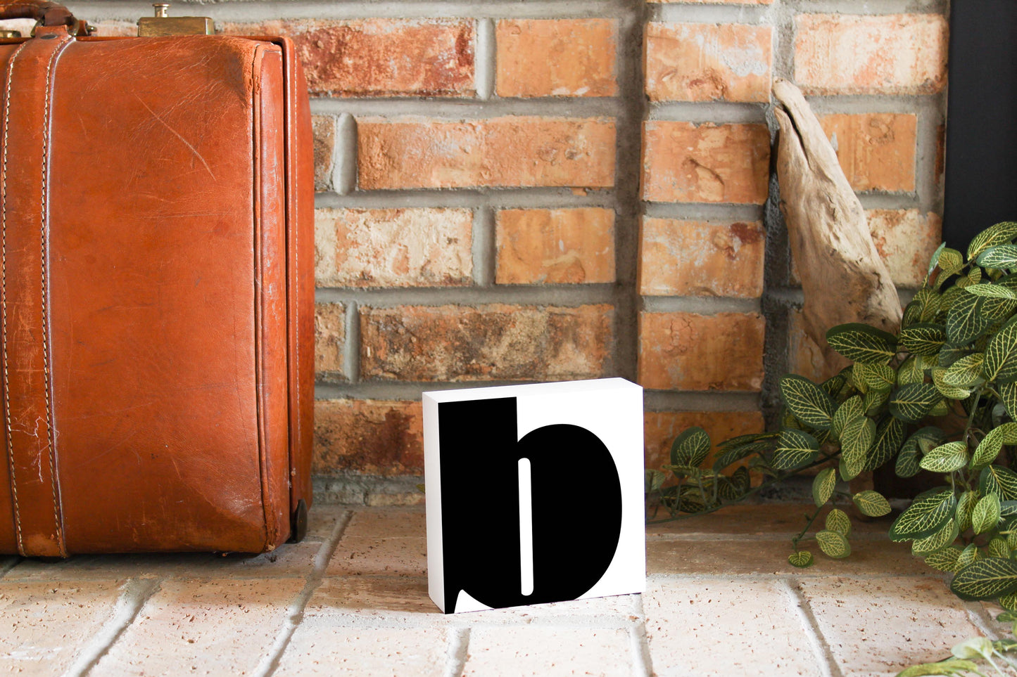 Fun Chunky Monogram B | Wood Block | Eaches | Min 4