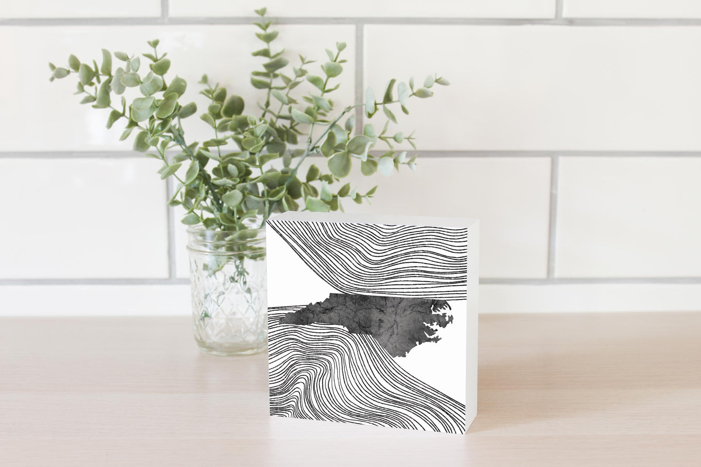 Minimalistic B&W North Carolina State With Fluid Lines | Wood Block | Eaches | Min 4