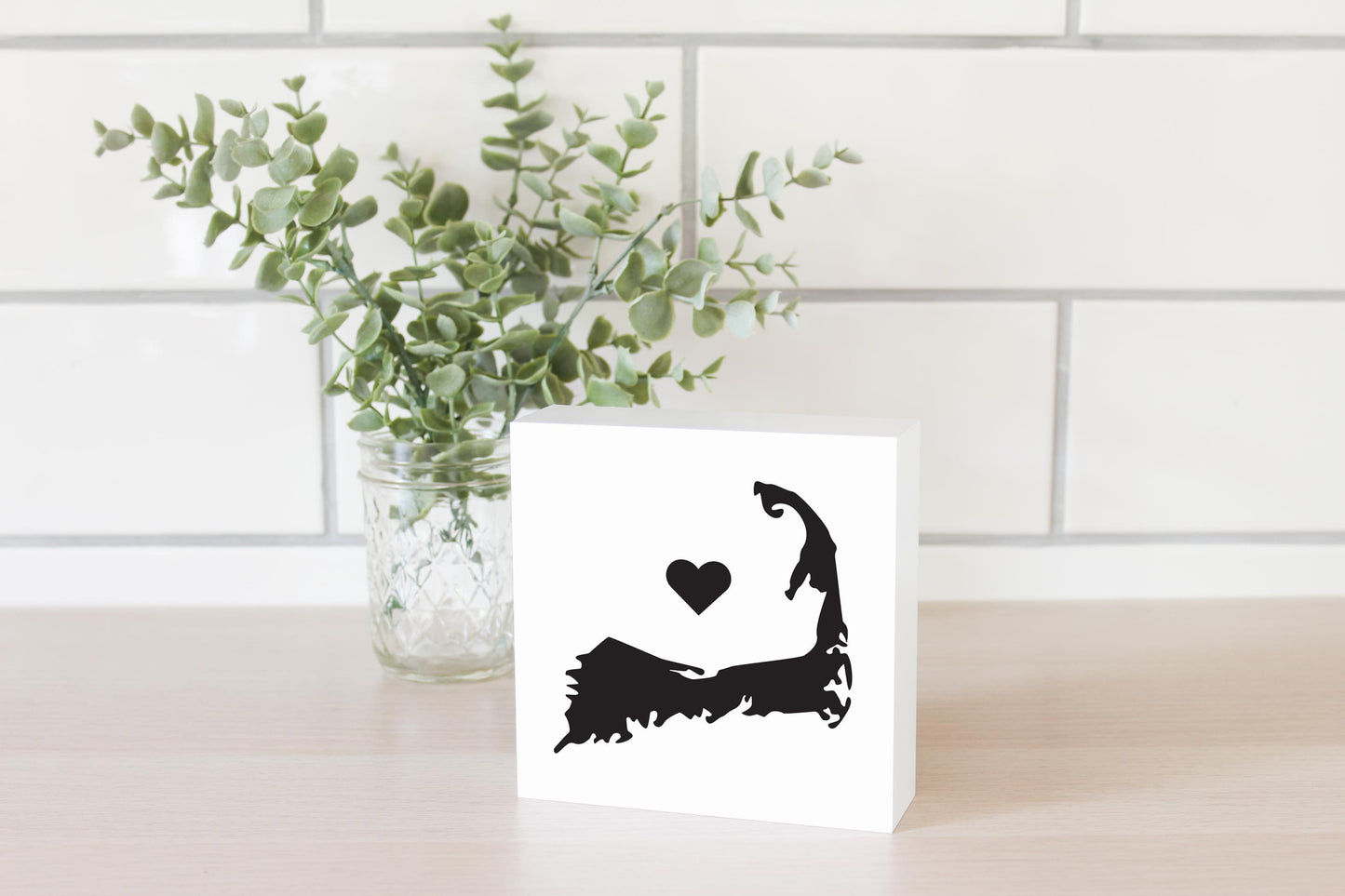 Minimalistic B&W Cape Cod With Heart| Wood Block | Eaches | Min 4