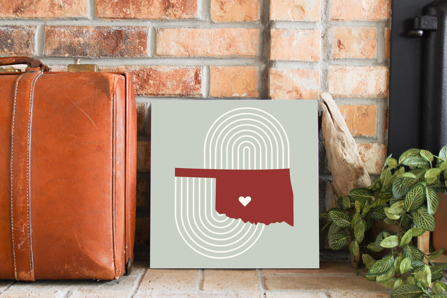 Modern Minimalist Oklahoma Chickasha Heart | Wood Sign | Eaches | Min 2