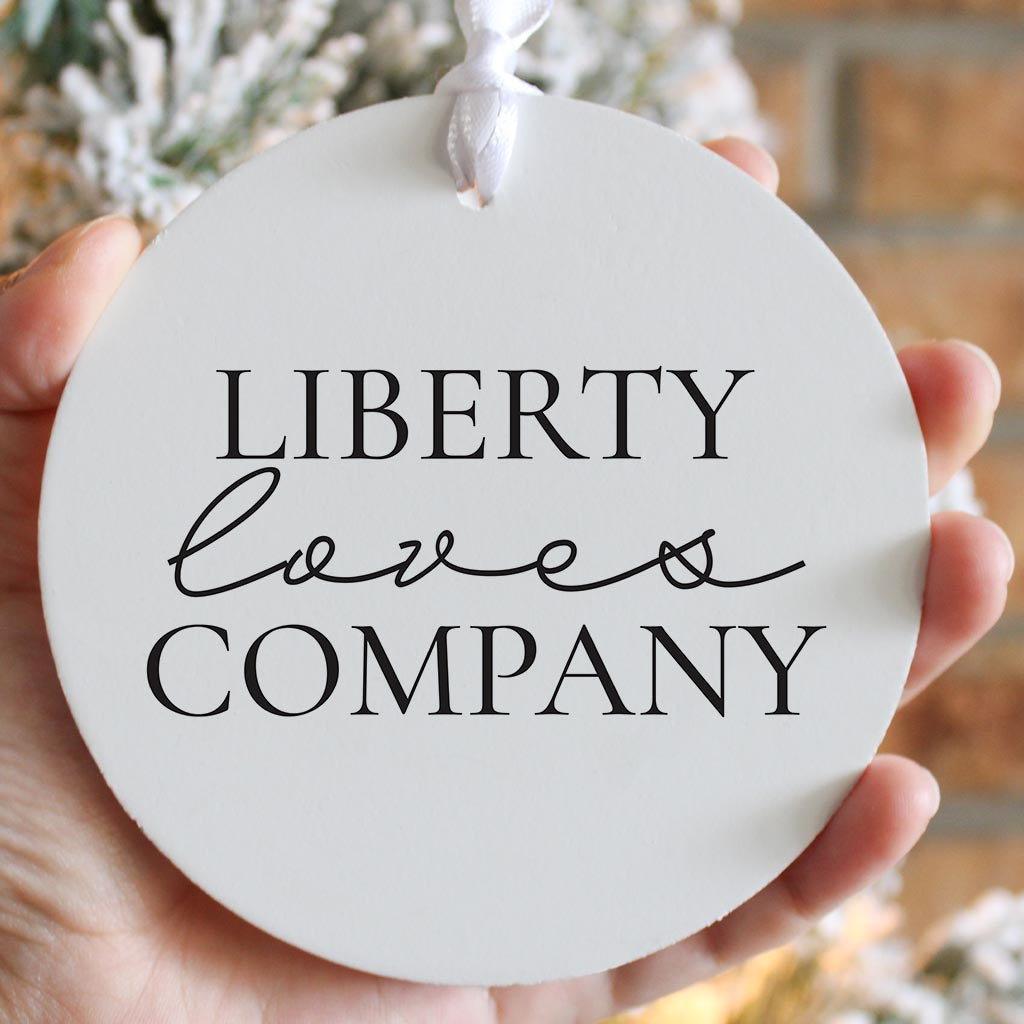 Minimalistic B&W Pennsylvania Liberty Quip| Wood Ornament | Eaches | Min 6