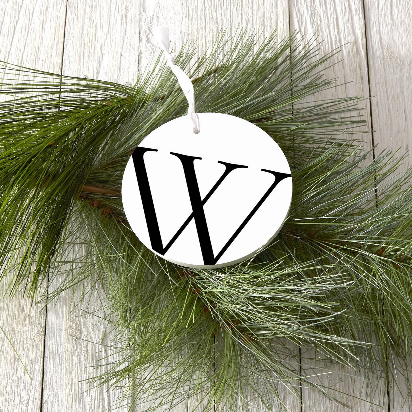 Minimalist Monogram W Circle| Wood Ornament | Eaches | Min 6