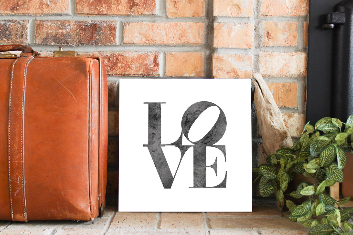 Minimalistic B&W Pennsylvania Love Light | Wood Sign | Eaches | Min 2