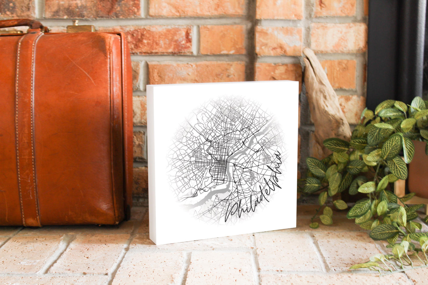 Minimalistic B&W Pennsylvania Philadelphia Circle Map | Wood Block | Eaches | Min 2