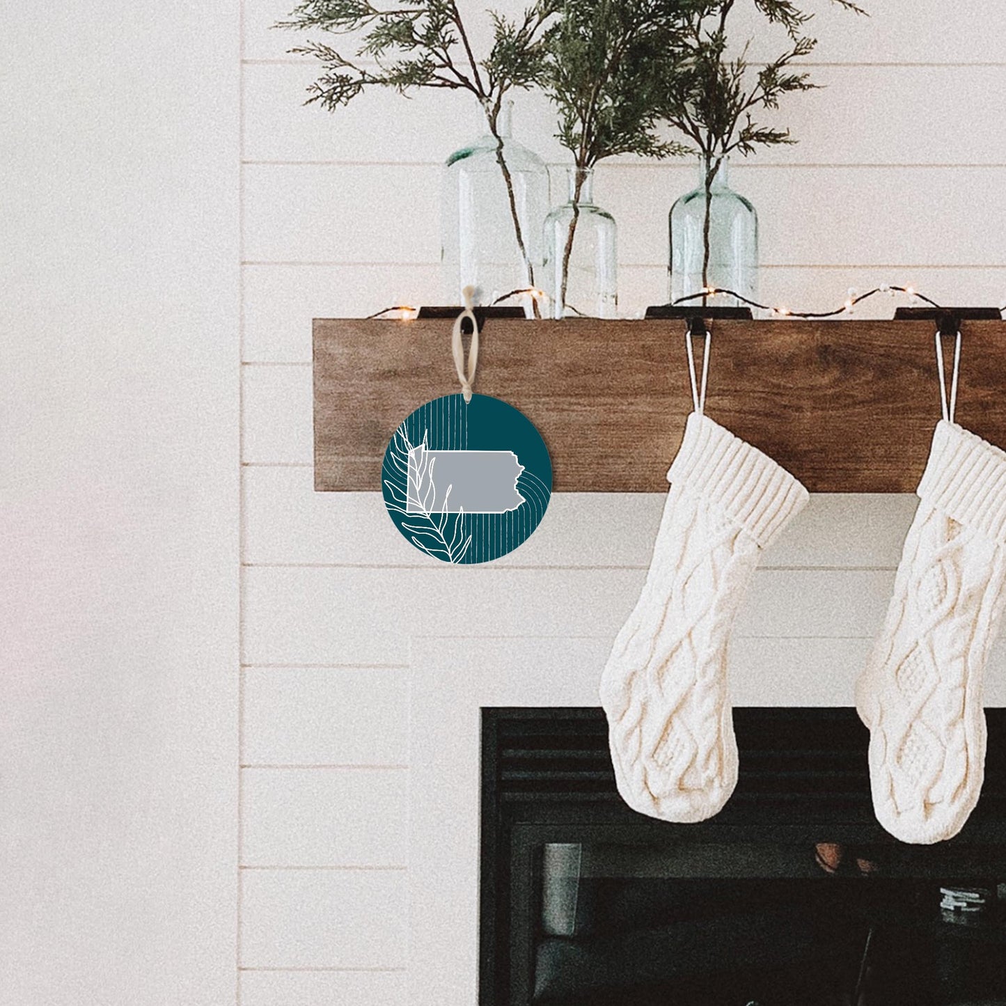 Modern Minimalist Pennsylvania Shape With Leaf | Wood Ornament | Eaches | Min 1