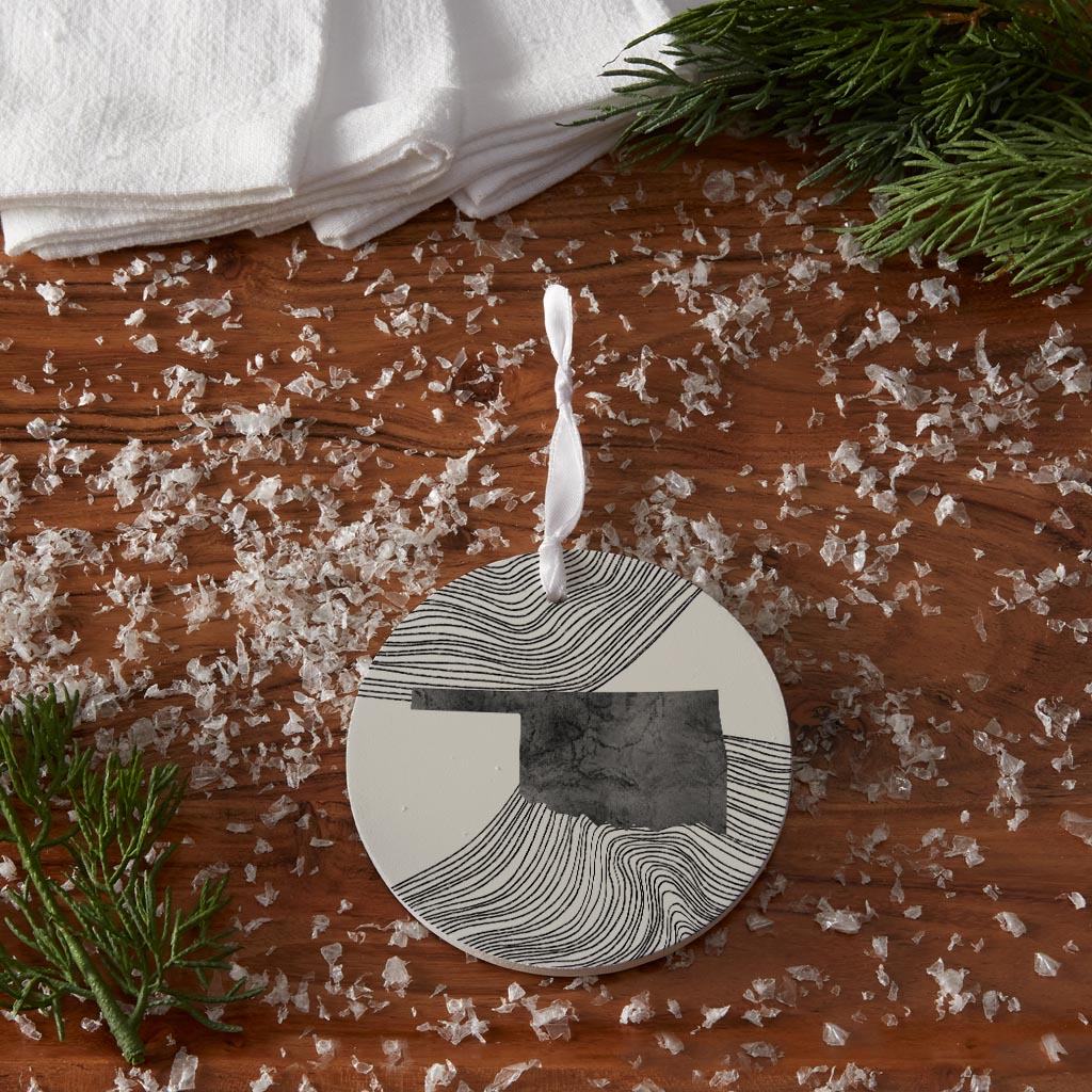 Modern Oklahoma State Shape With Fluid Lines| Wood Ornament | Eaches | Min 6